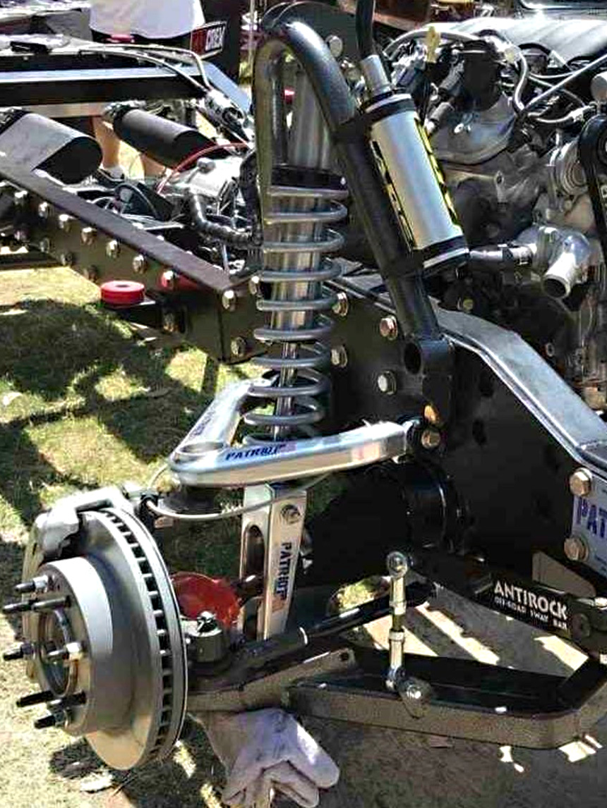 CustomFullChassis_pic_860x1146